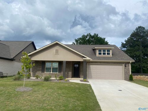 115 Gander Cir, Owens Cross Roads, AL, 35763-5405 | Card Image