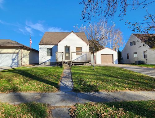 302 3rd St, Danube, MN, 56230-7518 | Card Image