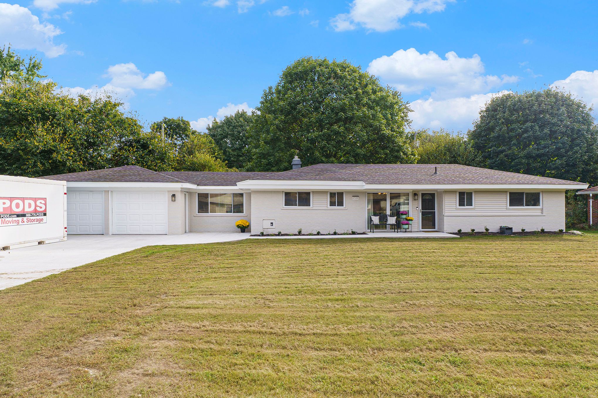 Snow Apple Dr, Clarkston, MI 48346