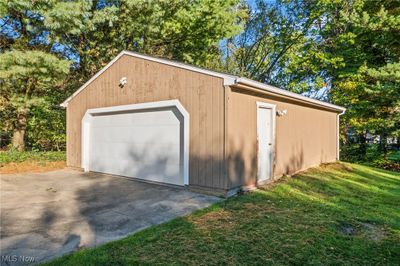 2331 E Turkeyfoot Lake Road, House other with 3 bedrooms, 1 bathrooms and null parking in Green OH | Image 2