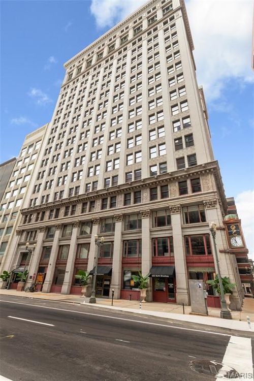 apt-1102-314 N Broadway, Saint Louis, MO, 63102-2027 | Card Image