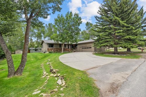 906 S Adams Ave, Red Lodge, MT, 59068-9577 | Card Image