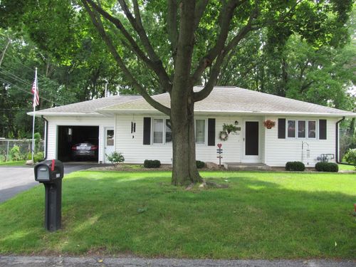 6103 Merrill St, McFarland, WI, 53558-9423 | Card Image