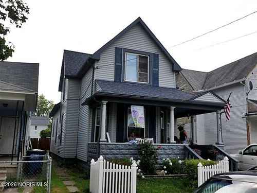 325 Chapin St, Toledo, OH, 43609-2725 | Card Image