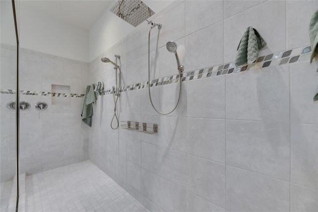 Master bath | Image 39