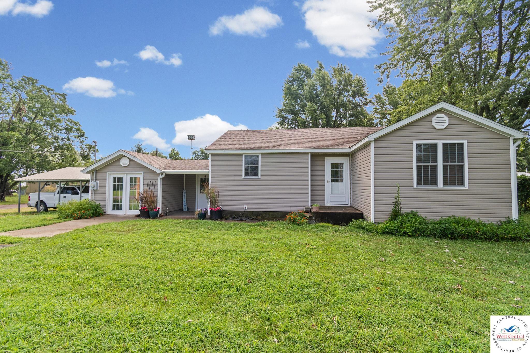 Residential in Lowry City 3