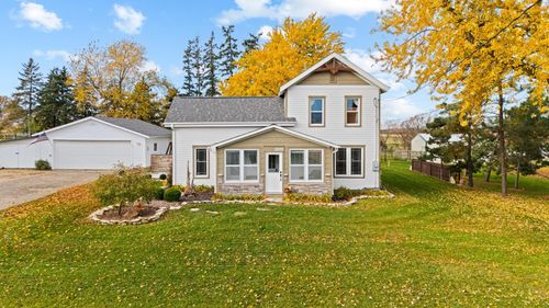 2032 Wabasha Ave, Saint Charles, MN, 55972-1275 | Card Image