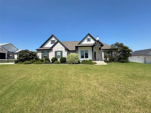 197 Blackthorn Dr, Van Alstyne, TX, 75495-3317 | Card Image