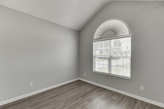 2464 Laurelfield Dr, House other with 3 bedrooms, 2 bathrooms and null parking in Grayson GA | Image 4