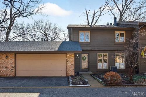 1514 Birnamwood Trail Dr, Ballwin, MO, 63021-7614 | Card Image