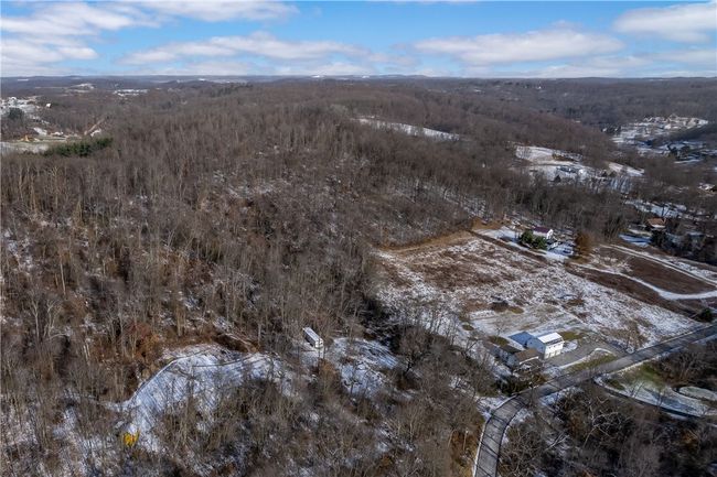 155 Old East Butler Road., House other with 4 bedrooms, 3 bathrooms and 3 parking in Summit Twp - BUT PA | Image 36