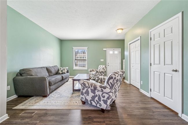 238 Chinkapin Dr, House other with 4 bedrooms, 3 bathrooms and 2 parking in Natrona Heights PA | Image 8
