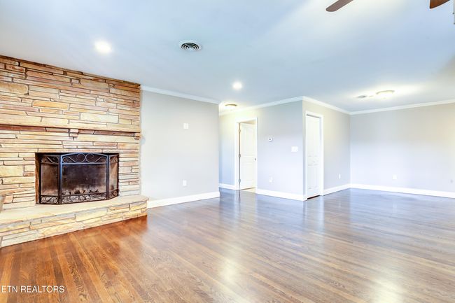 8529 W Emory Rd, House other with 4 bedrooms, 2 bathrooms and null parking in Knoxville TN | Image 22