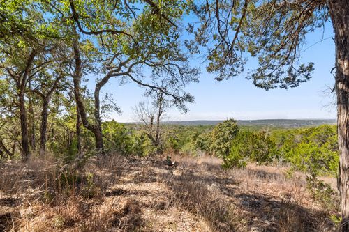 411 Circle Dr, Wimberley, TX, 78676 | Card Image