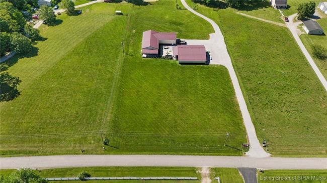 5628 E Polk Rd, Home with 3 bedrooms, 3 bathrooms and null parking in Lexington IN | Image 9