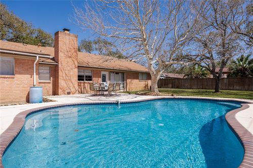2021 Buckeye Dr, Ingleside, TX, 78362-6336 | Card Image