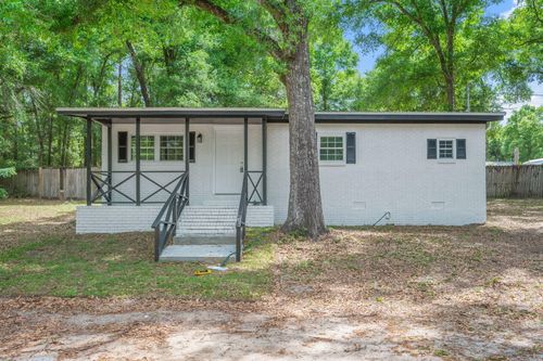 165 Smith St, Crestview, FL, 32539-2911 | Card Image