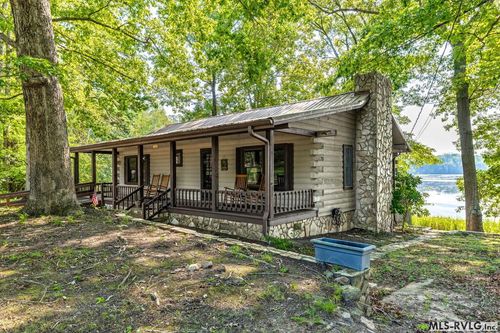 496 Hinton Mill Rd, Boydton, VA, 23917-4626 | Card Image
