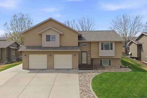 951 Ziebach St, Rapid City, SD, 57703 | Card Image