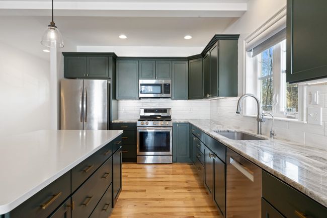 12 Red Barn Dr, House other with 3 bedrooms, 3 bathrooms and null parking in Dover NH | Image 6