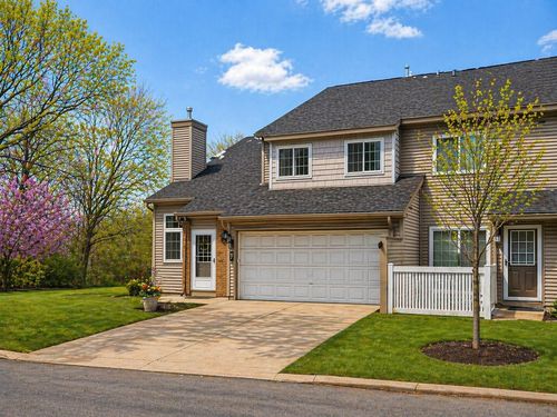 apt-7-9935 Russell Ave N, Brooklyn Park, MN, 55444-1043 | Card Image
