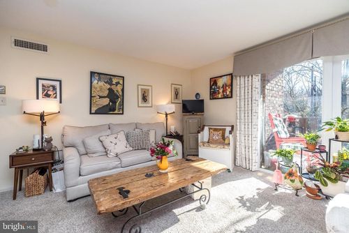 apt-304w-1610 The Fairway, RYDAL, PA, 19046-1603 | Card Image