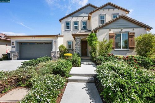 6274 Carousel Ave, Tracy, CA, 95377-8596 | Card Image