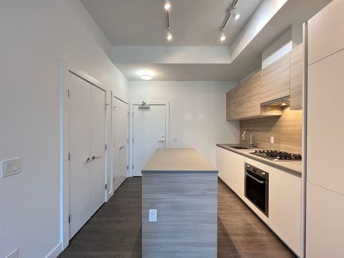 2807-652 Whiting Way, Coquitlam, BC, V3J0K3 | Card Image