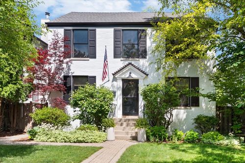 2433 Hastings Ave, Evanston, IL, 60201-1849 | Card Image