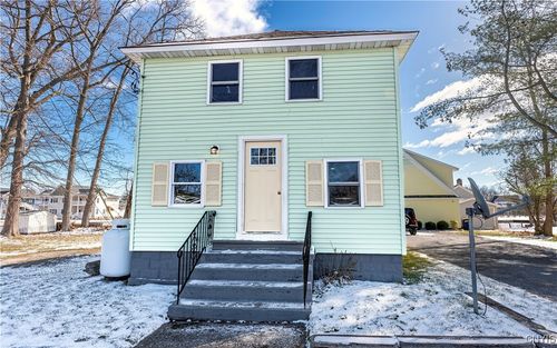 806 Clifford Ave, Sylvan Beach, NY, 13157-7764 | Card Image