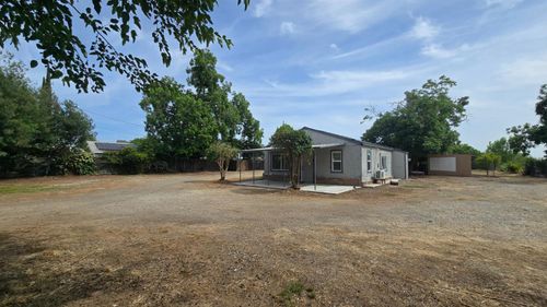 1632 11th Ave, Olivehurst, CA, 95961-4112 | Card Image