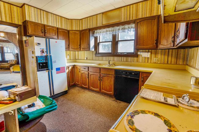 307 W Eliza St, House other with 4 bedrooms, 2 bathrooms and null parking in San Pierre IN | Image 5