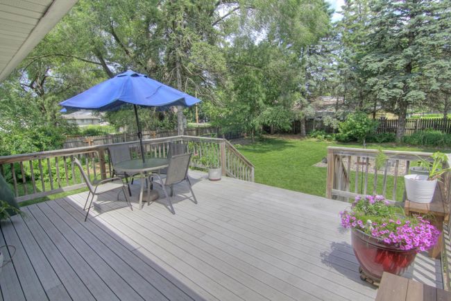 Deck and back yard. | Image 28