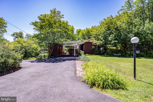 7407 Recard Ln, ALEXANDRIA, VA, 22307-1846 | Card Image