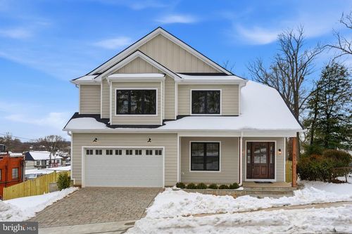 6512 Williamsburg Blvd, ARLINGTON, VA, 22213-1329 | Card Image