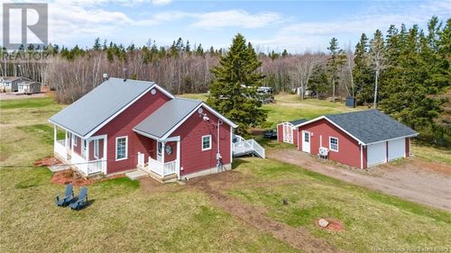 52 Hicks Beach Rd, Upper Cape, NB, E4M3E7 | Card Image