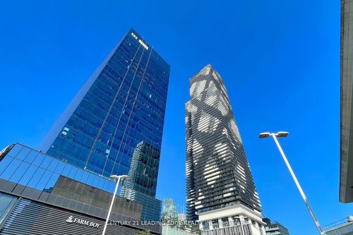 5909-138 Downes St, Toronto, ON, M5E0E4 | Card Image