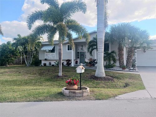 621 Sturgeon Pl, PUNTA GORDA, FL, 33950-7037 | Card Image