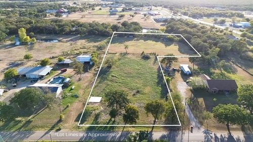 194 S 5th St, Axtell, TX, 76624-1708 | Card Image