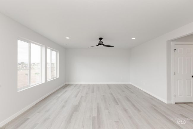 2365 W Opalite Dr, House other with 4 bedrooms, 3 bathrooms and 3 parking in Kuna ID | Image 10