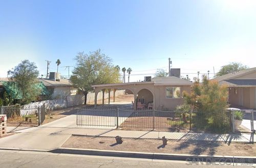 209 E Orange Ave, El Centro, CA, 92243-2740 | Card Image