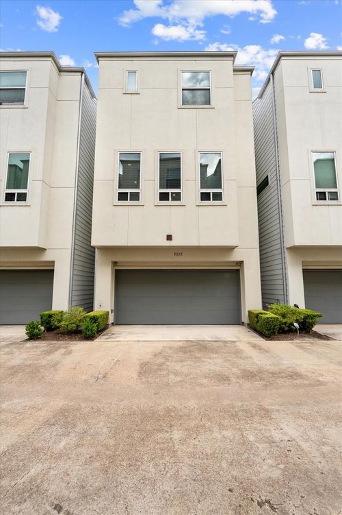 3115 Leeland St, Houston, TX, 77003-5320 | Card Image