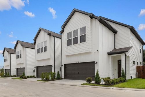 5013 Elizabeth City Street, Houston, TX, 77021 | Card Image