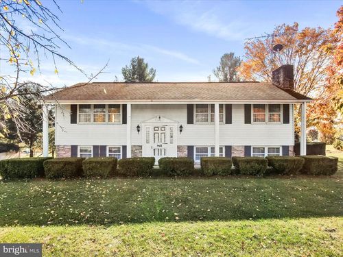 593 America Dr, SAINT THOMAS, PA, 17252-9751 | Card Image