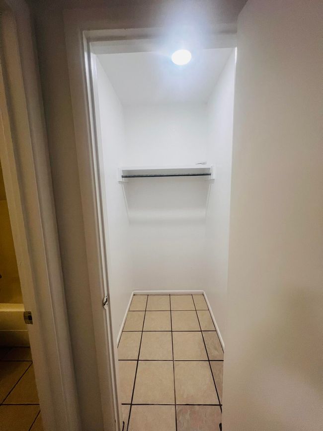 802 Matthew St, Townhouse with 2 bedrooms, 2 bathrooms and null parking in Sundown TX | Image 18