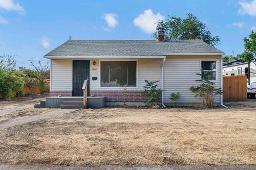 5003 W Hoffman Pl, Spokane, WA, 99205 | Card Image