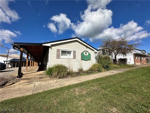 107 S Paul St, Woodsfield, OH, 43793-1241 | Card Image