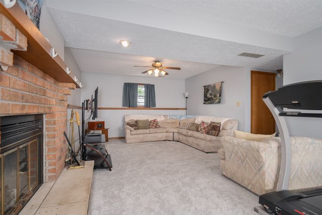 302 S Western Ave, House other with 4 bedrooms, 2 bathrooms and 2 parking in Gridley IL | Image 21