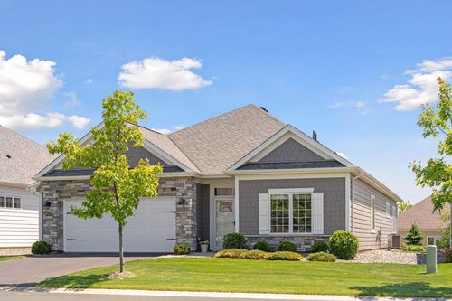 8755 Upper 9th Pl N, Lake Elmo, MN, 55042-4117 | Card Image