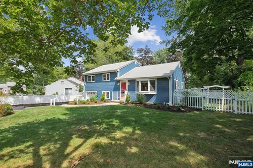 3 N Ridge Rd, Livingston, NJ, 07039-1214 | Card Image